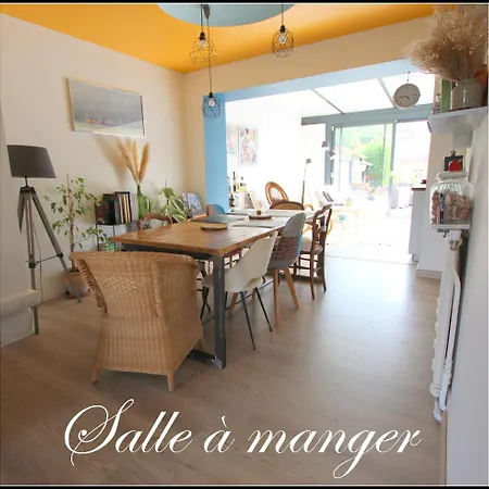 Jolie Avec Salle De Bains Privative Dans Maison Bourgeoise 民宿 *